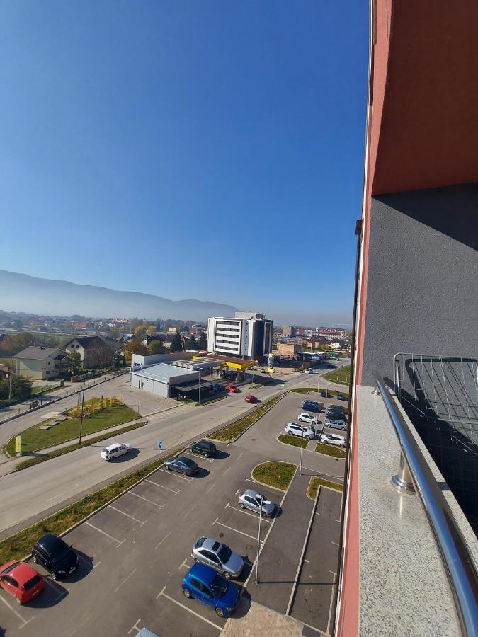 Apartman Victoria Lukavica エクステリア 写真